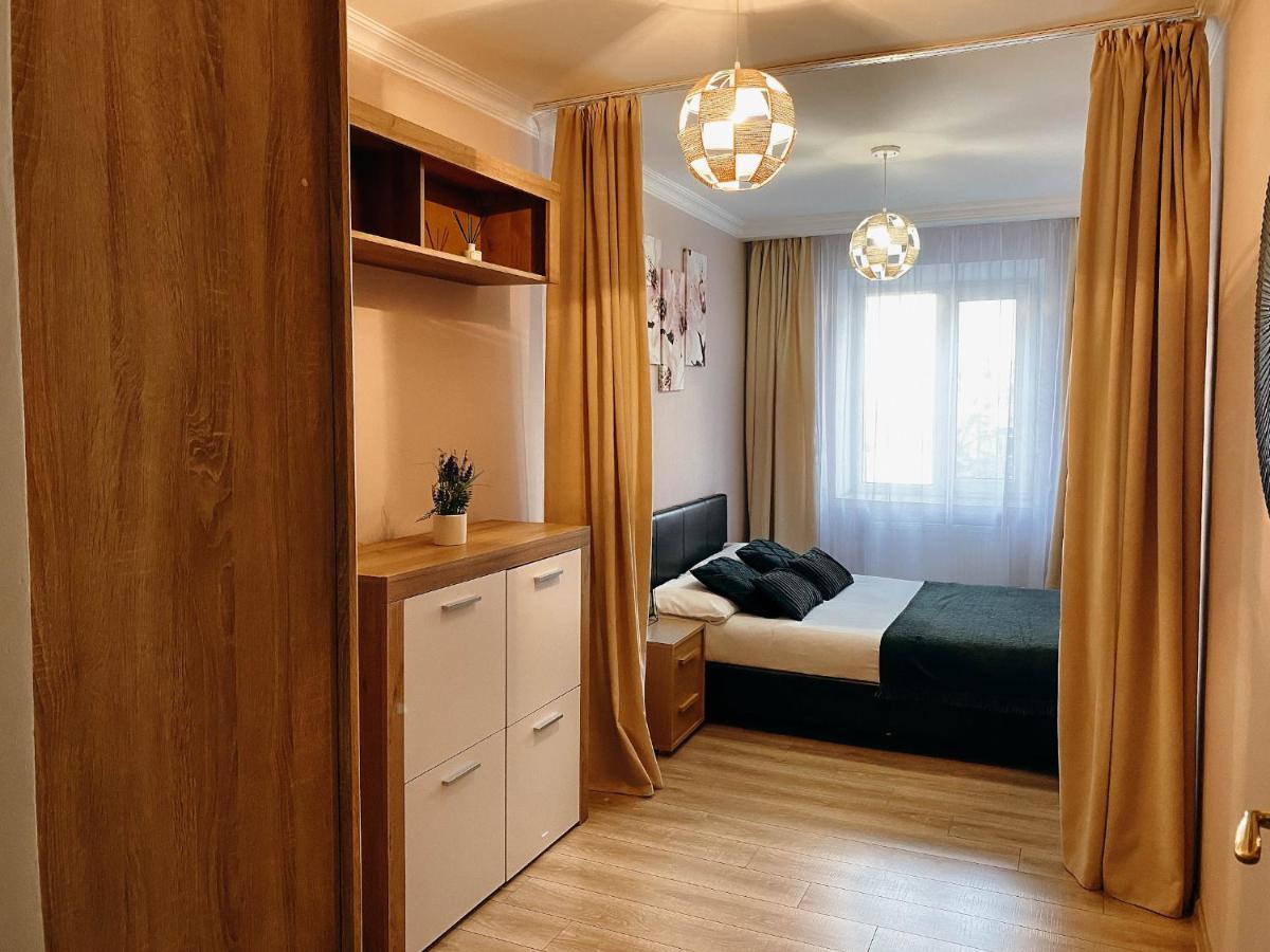 Апартаменти В Центрі Міста Ternopil Eksteriør bilde